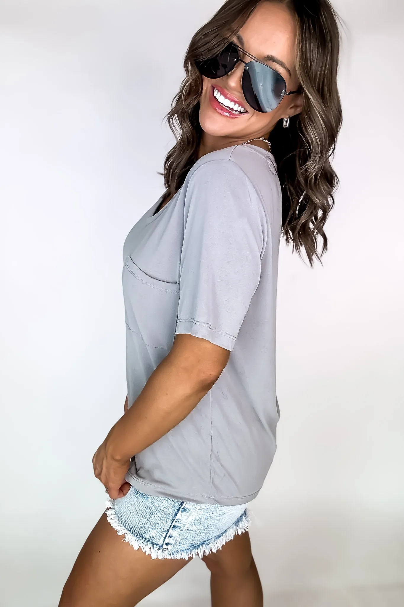 Framing My World Grey Knit Solid Jersey Basic V-Neck T-Shirt