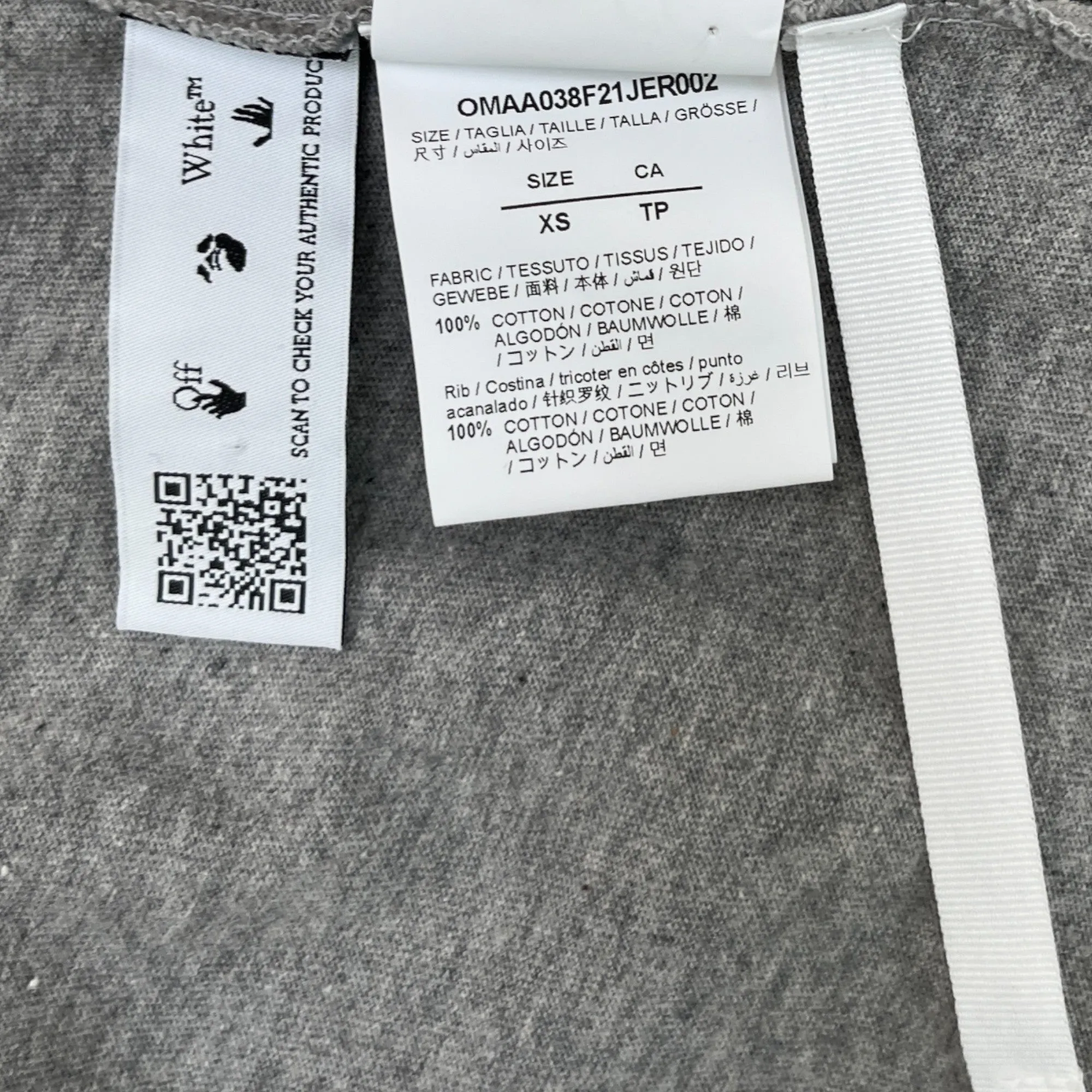 Men's Arrow Logo Long Sleeve T-Shirt Grey Size XS