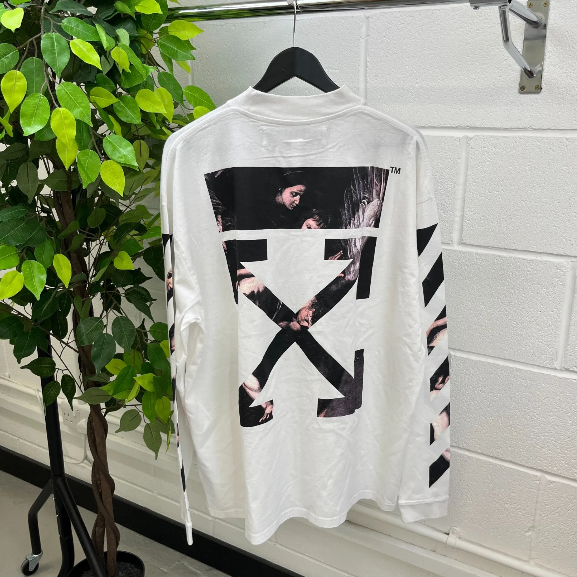 Men's Arrows Long Sleeve T-Shirt White Size M